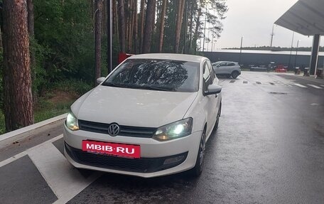 Volkswagen Polo VI (EU Market), 2010 год, 450 000 рублей, 2 фотография
