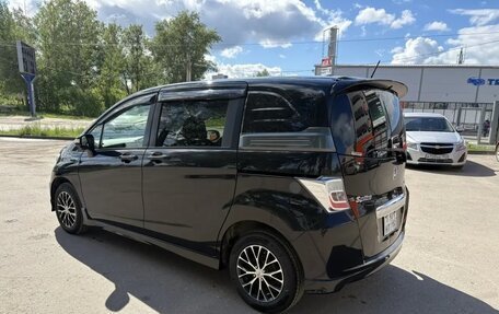 Honda Freed I, 2012 год, 1 200 000 рублей, 8 фотография