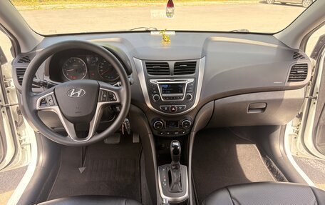 Hyundai Solaris II рестайлинг, 2016 год, 1 250 000 рублей, 10 фотография
