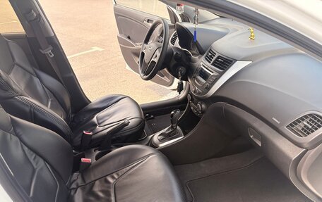Hyundai Solaris II рестайлинг, 2016 год, 1 250 000 рублей, 9 фотография