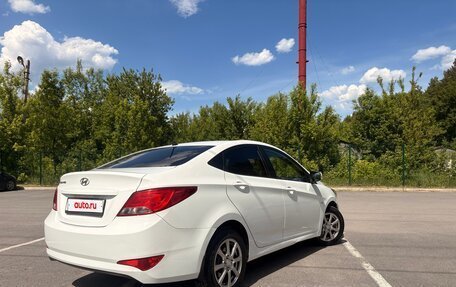 Hyundai Solaris II рестайлинг, 2016 год, 1 250 000 рублей, 3 фотография