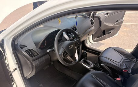 Hyundai Solaris II рестайлинг, 2016 год, 1 250 000 рублей, 8 фотография