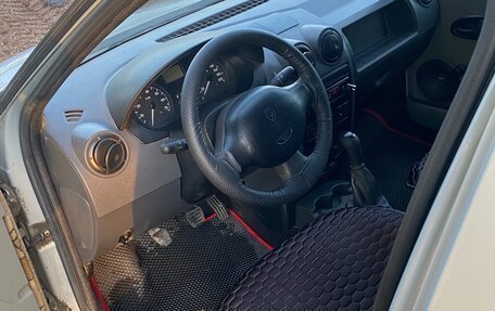 Renault Logan I, 2006 год, 228 000 рублей, 15 фотография