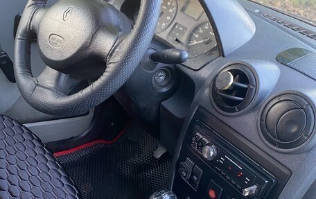 Renault Logan I, 2006 год, 228 000 рублей, 18 фотография