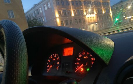 Renault Logan I, 2006 год, 228 000 рублей, 37 фотография