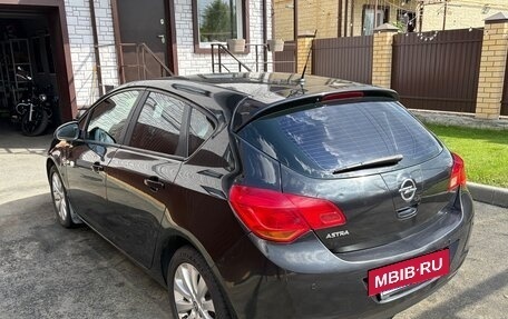 Opel Astra J, 2011 год, 590 000 рублей, 5 фотография
