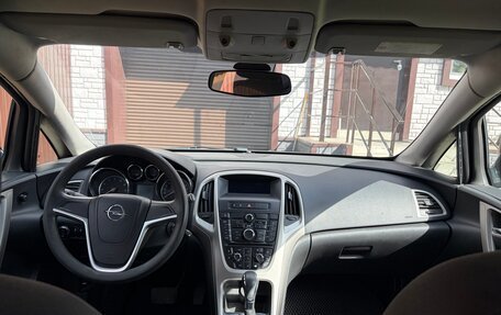 Opel Astra J, 2011 год, 590 000 рублей, 7 фотография