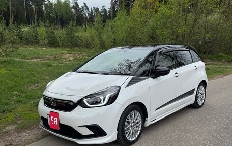 Honda Fit, 2020 год, 2 000 000 рублей, 5 фотография