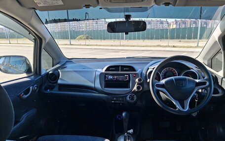 Honda Fit III, 2008 год, 470 000 рублей, 10 фотография