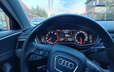 Audi A4, 2019 год, 2 390 000 рублей, 10 фотография