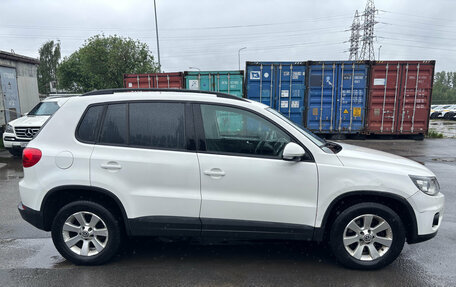 Volkswagen Tiguan I, 2013 год, 879 000 рублей, 4 фотография