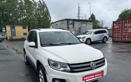 Volkswagen Tiguan I, 2013 год, 879 000 рублей, 3 фотография
