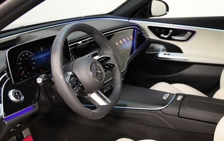 Mercedes-Benz E-Класс, 2025 год, 9 400 000 рублей, 24 фотография