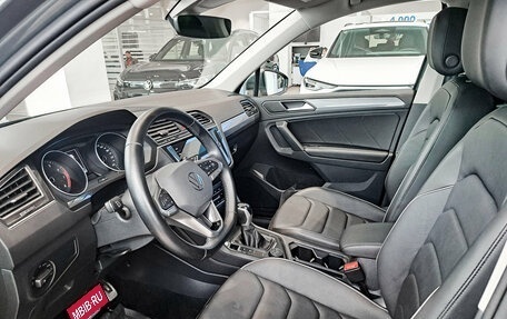 Volkswagen Tiguan II, 2021 год, 3 450 000 рублей, 20 фотография