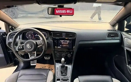 Volkswagen Golf VII, 2020 год, 1 440 001 рублей, 8 фотография