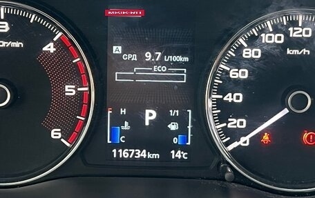 Mitsubishi Pajero Sport III рестайлинг, 2018 год, 3 500 000 рублей, 9 фотография