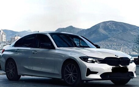 BMW 3 серия, 2020 год, 2 950 000 рублей, 4 фотография