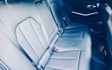 BMW 3 серия, 2020 год, 2 950 000 рублей, 13 фотография