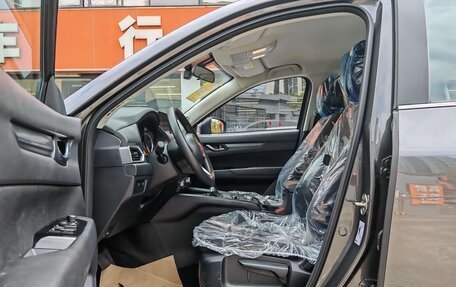 Mazda CX-5 II, 2023 год, 2 800 001 рублей, 6 фотография