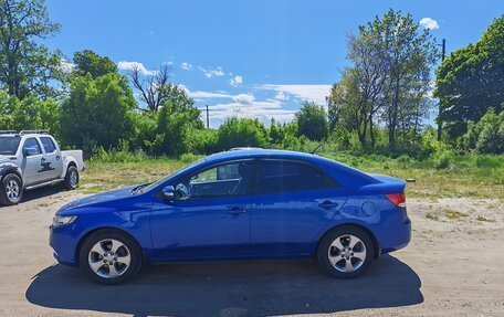 KIA Cerato III, 2009 год, 700 000 рублей, 2 фотография