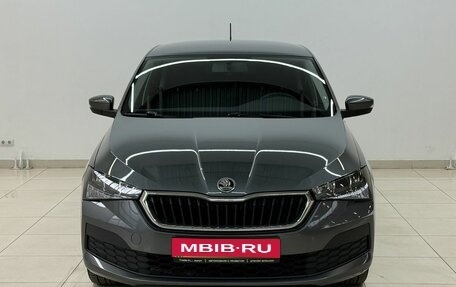 Skoda Rapid II, 2021 год, 1 590 000 рублей, 1 фотография