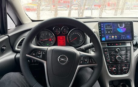 Opel Astra J, 2011 год, 580 000 рублей, 13 фотография