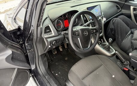 Opel Astra J, 2011 год, 580 000 рублей, 12 фотография