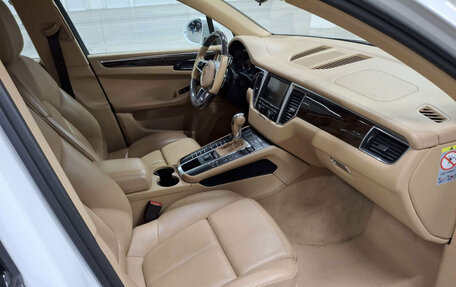 Porsche Macan I рестайлинг, 2015 год, 3 650 000 рублей, 13 фотография