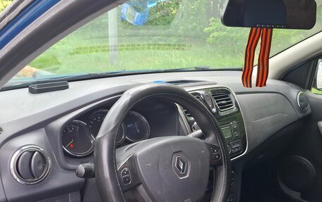 Renault Logan II, 2016 год, 800 000 рублей, 7 фотография