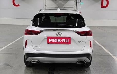 Infiniti QX50 II, 2021 год, 3 765 000 рублей, 10 фотография