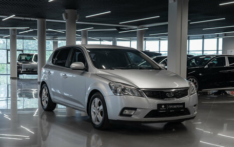 KIA cee'd I рестайлинг, 2012 год, 720 000 рублей, 2 фотография