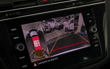 Volkswagen Tiguan II, 2021 год, 3 747 000 рублей, 18 фотография