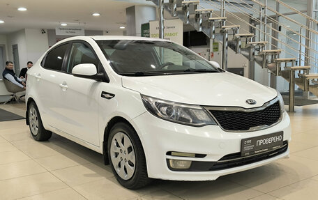 KIA Rio III рестайлинг, 2016 год, 880 000 рублей, 7 фотография