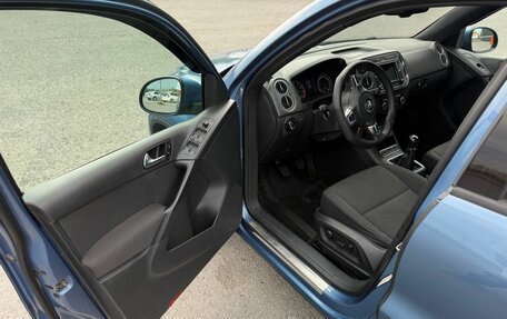 Volkswagen Tiguan I, 2012 год, 900 000 рублей, 17 фотография