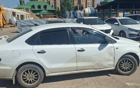 Volkswagen Polo VI (EU Market), 2017 год, 600 000 рублей, 3 фотография