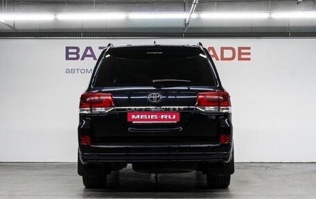 Toyota Land Cruiser 200, 2020 год, 7 999 000 рублей, 7 фотография