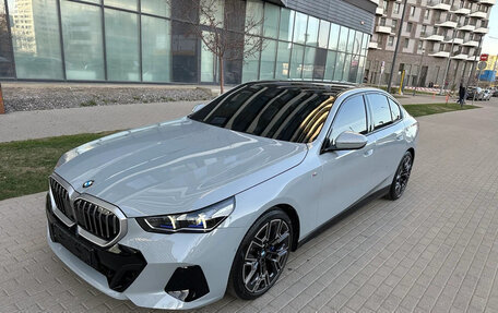 BMW 5 серия, 2024 год, 6 140 000 рублей, 1 фотография