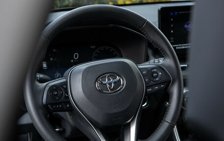 Toyota RAV4, 2025 год, 4 112 000 рублей, 12 фотография