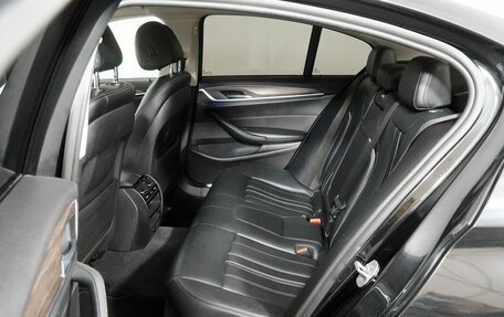 BMW 5 серия, 2018 год, 2 550 000 рублей, 13 фотография