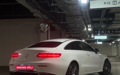 Mercedes-Benz E-Класс, 2017 год, 3 270 000 рублей, 2 фотография