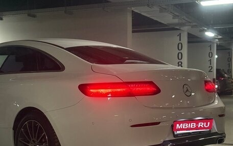 Mercedes-Benz E-Класс, 2017 год, 3 270 000 рублей, 6 фотография