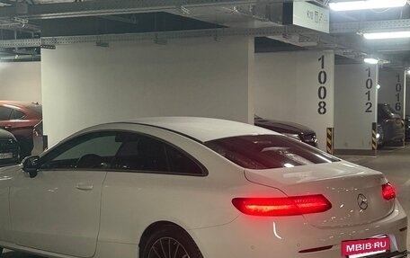 Mercedes-Benz E-Класс, 2017 год, 3 270 000 рублей, 5 фотография