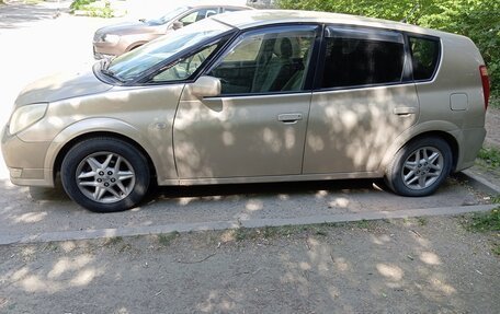 Toyota Opa I рестайлинг, 2002 год, 399 000 рублей, 5 фотография