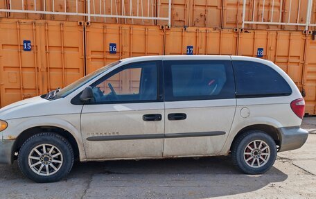 Chrysler Voyager IV, 2001 год, 390 000 рублей, 12 фотография