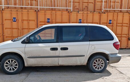 Chrysler Voyager IV, 2001 год, 390 000 рублей, 17 фотография