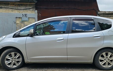 Honda Jazz II рестайлинг, 2011 год, 830 000 рублей, 18 фотография