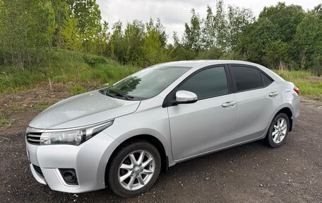 Toyota Corolla, 2014 год, 1 100 000 рублей, 9 фотография