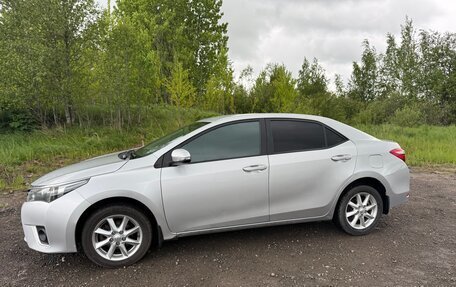 Toyota Corolla, 2014 год, 1 100 000 рублей, 10 фотография