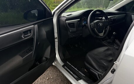 Toyota Corolla, 2014 год, 1 100 000 рублей, 26 фотография