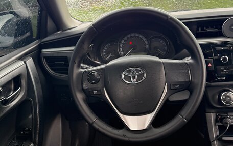 Toyota Corolla, 2014 год, 1 100 000 рублей, 30 фотография